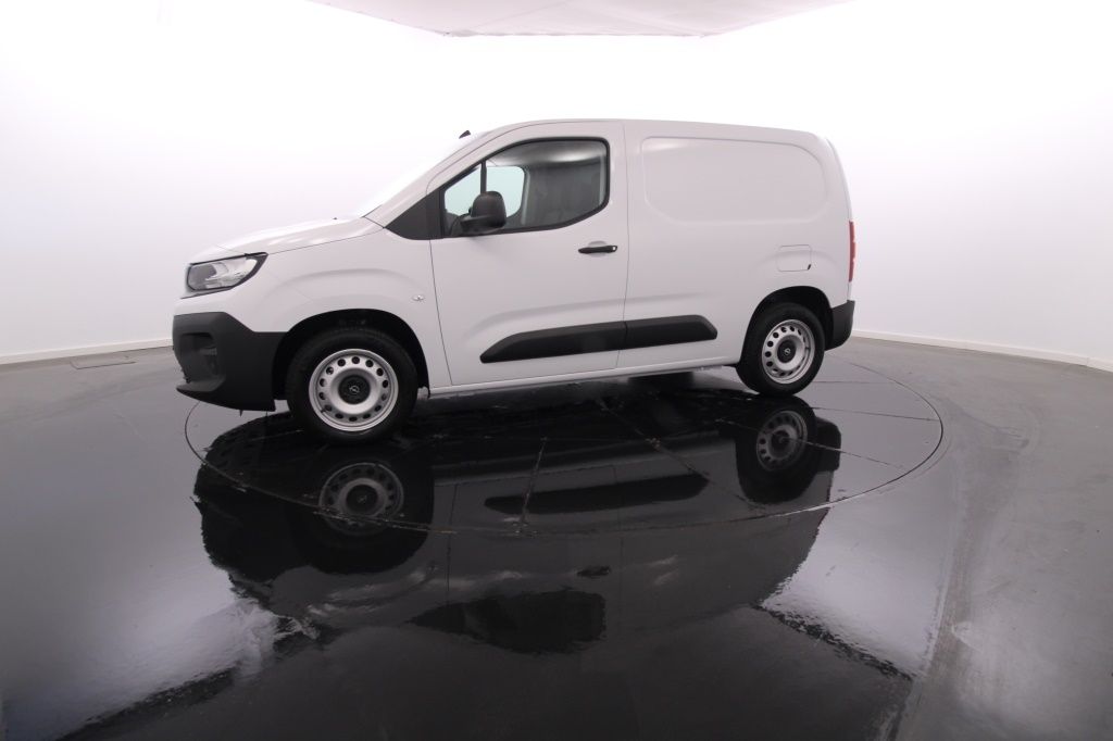 opel-combo-2024-diesel-1499cc