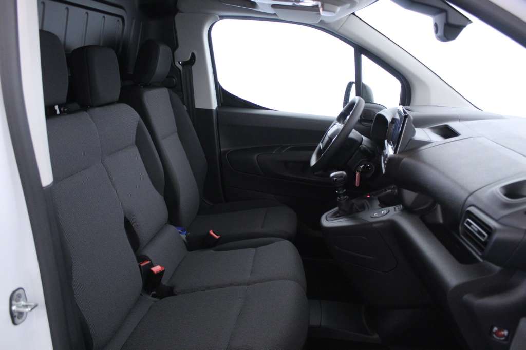 opel-combo-2024-diesel-1499cc