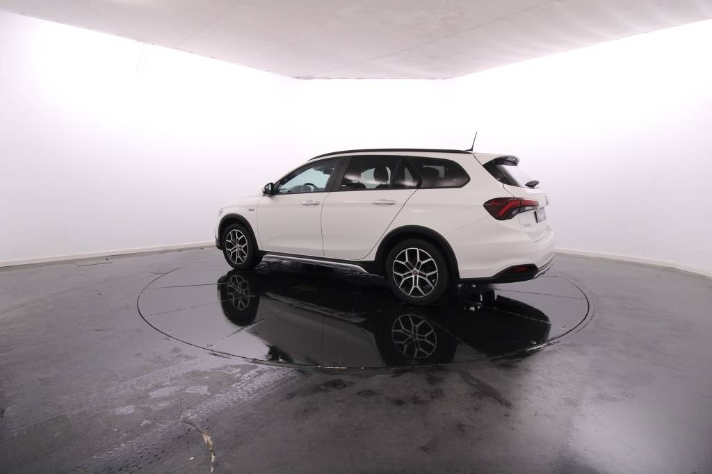 fiat-tipo-station-wagon-2023-gasolina-999cc