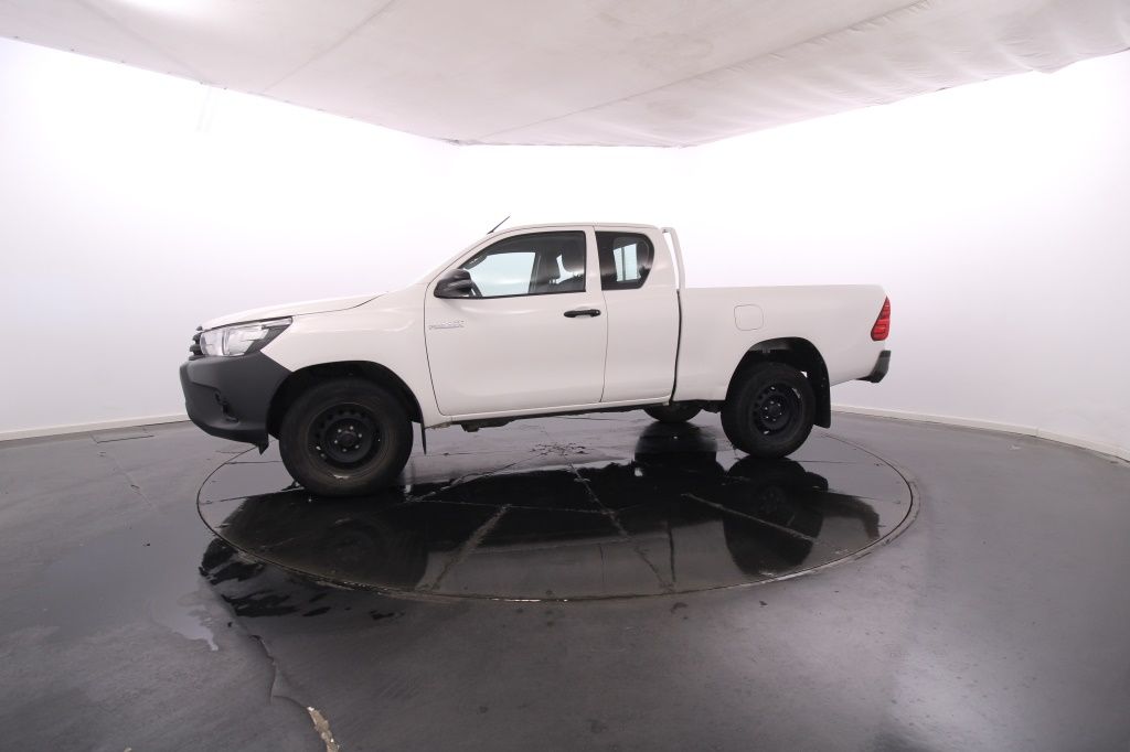 toyota-hilux-2020-diesel-2393cc