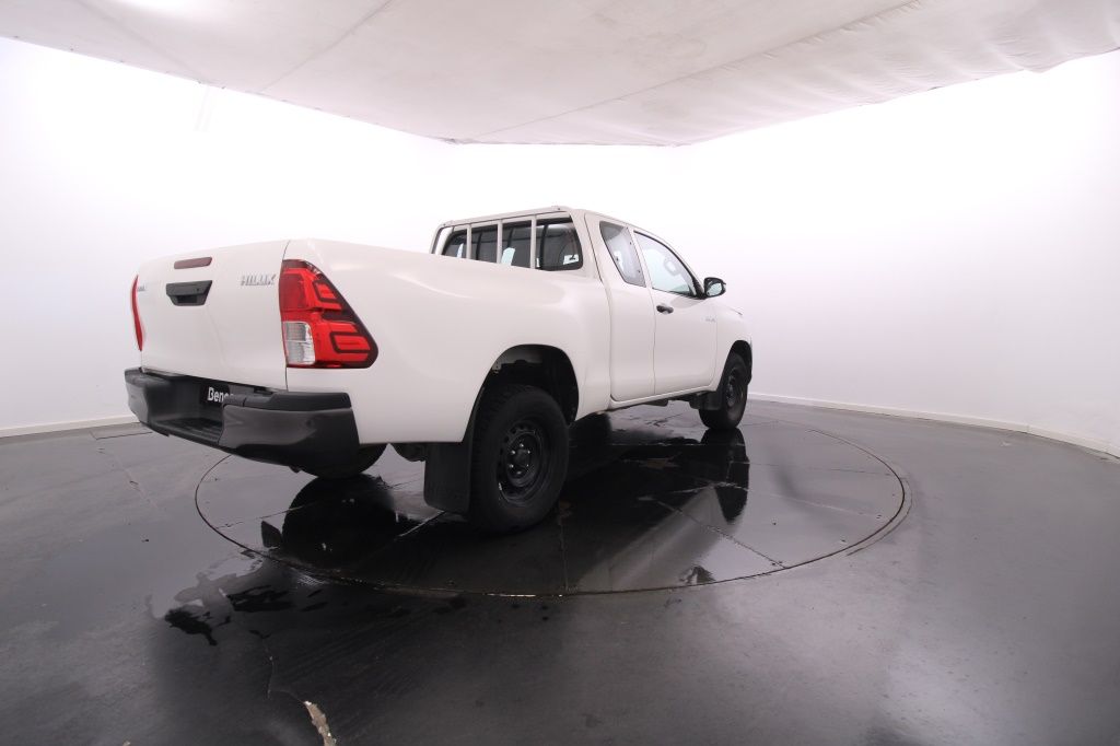 toyota-hilux-2020-diesel-2393cc