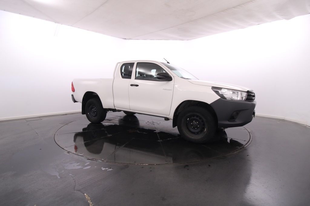 toyota-hilux-2020-diesel-2393cc