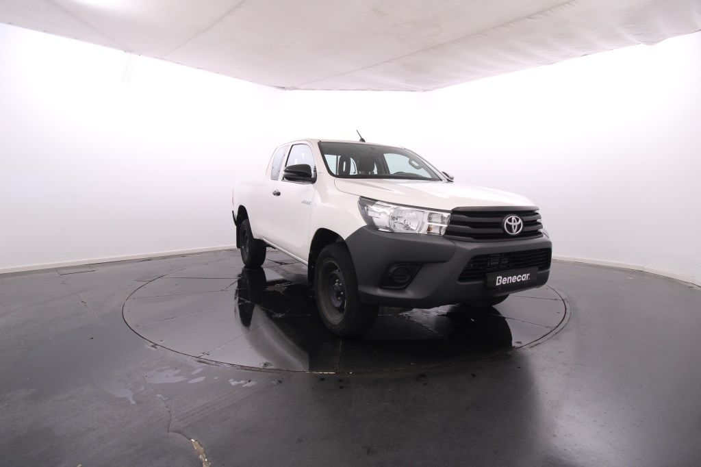 toyota-hilux-2020-diesel-2393cc