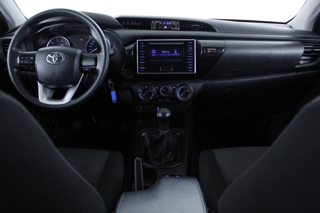 toyota-hilux-2020-diesel-2393cc