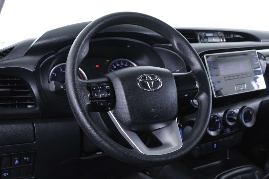 toyota-hilux-2020-diesel-2393cc