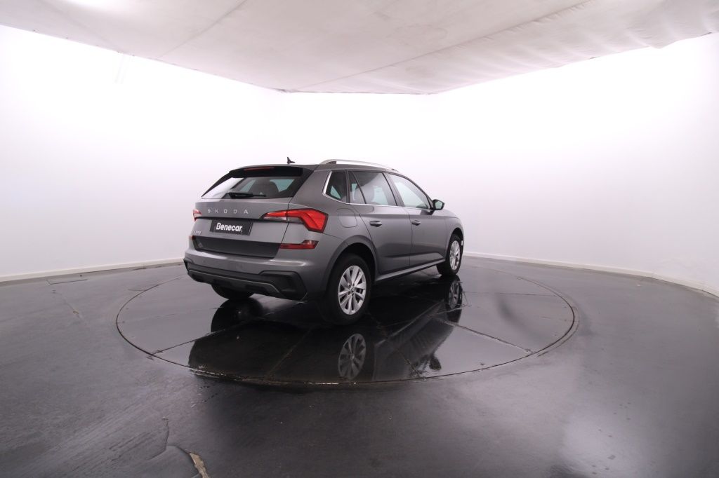 skoda-kamiq-2024-gasolina-999cc