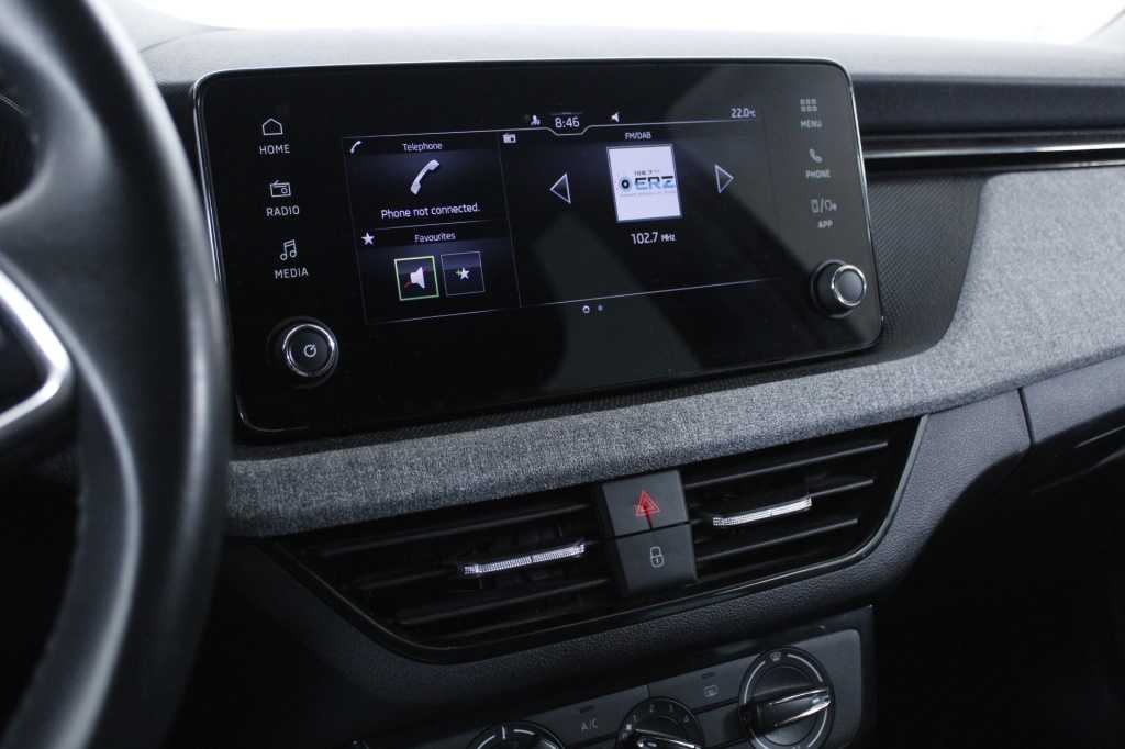 skoda-kamiq-2024-gasolina-999cc