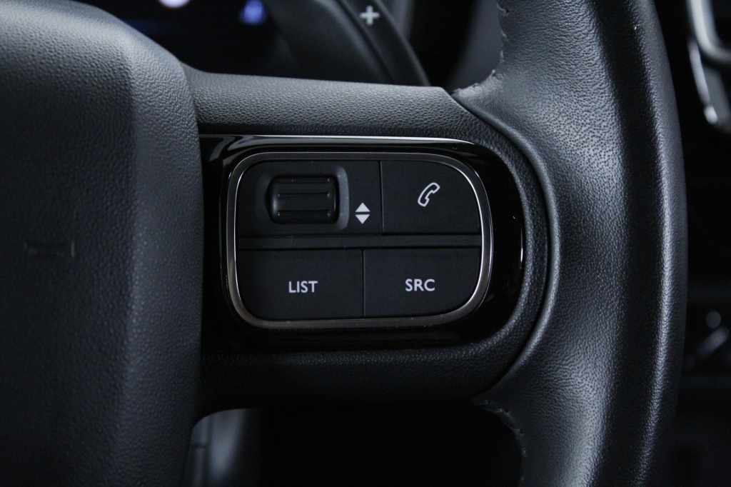 citroen-c5-aircross-2024-diesel-1499cc
