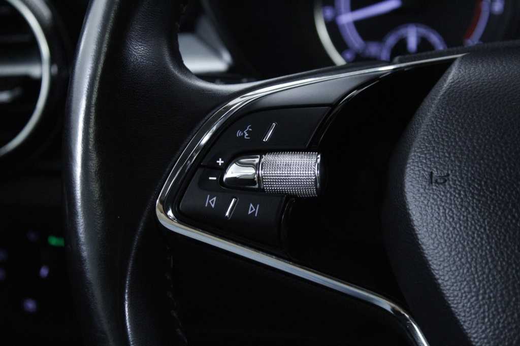 skoda-fabia-2023-gasolina-999cc