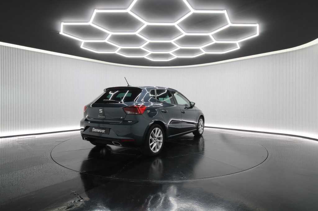 seat-ibiza-2024-gasolina-999cc