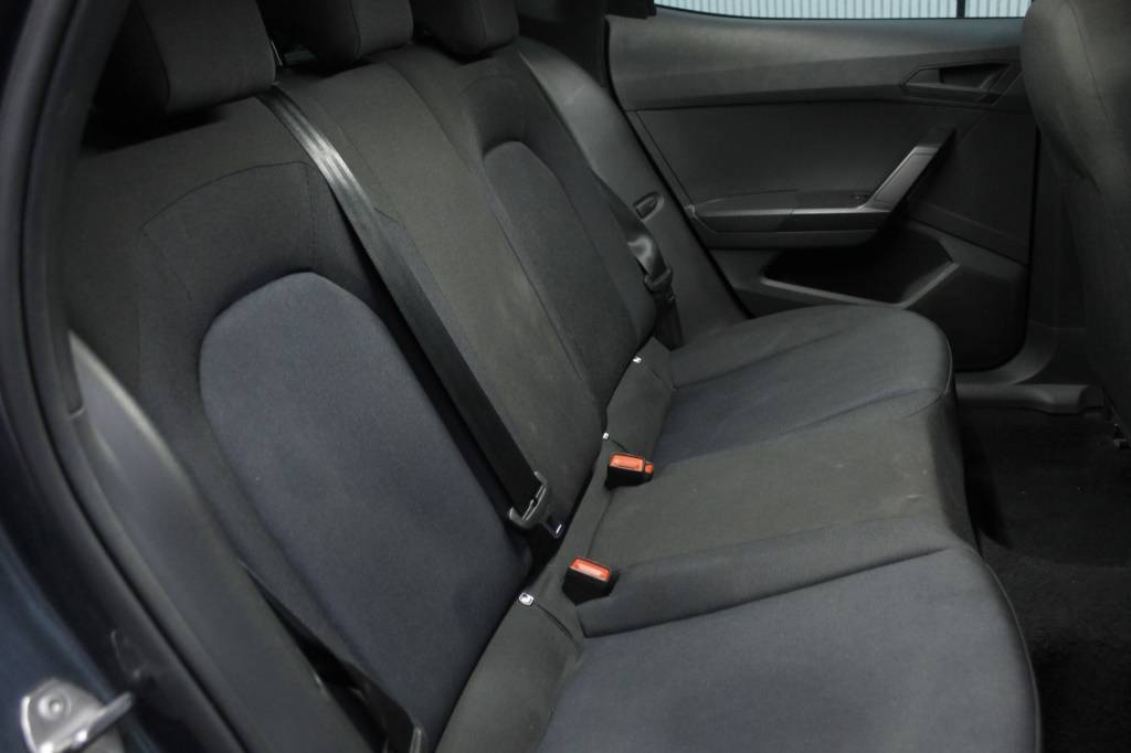 seat-ibiza-2024-gasolina-999cc