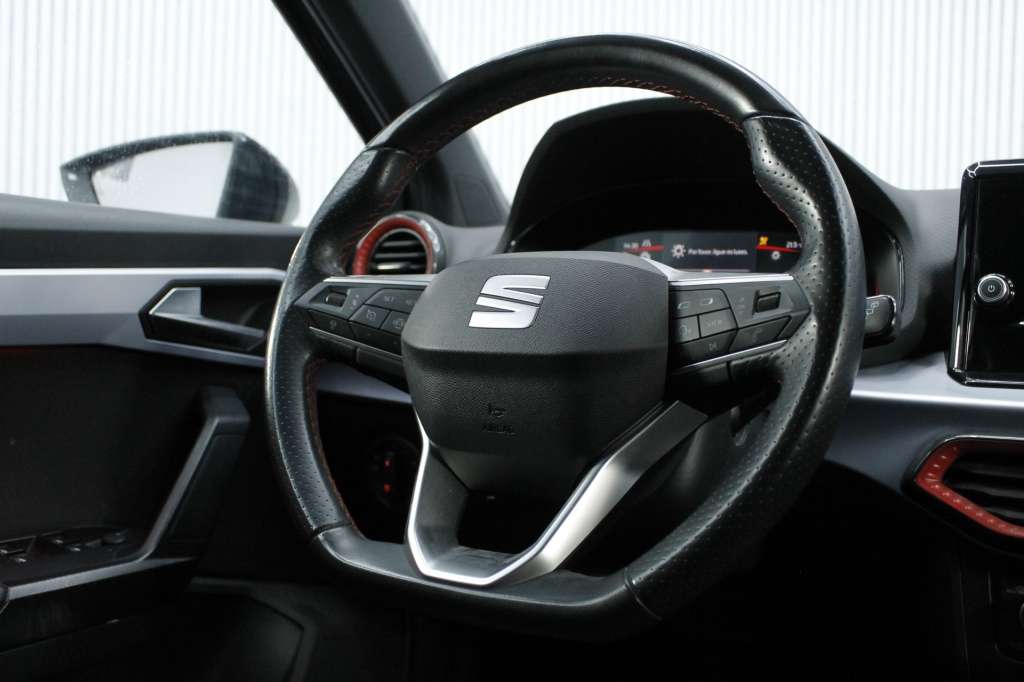 seat-ibiza-2024-gasolina-999cc