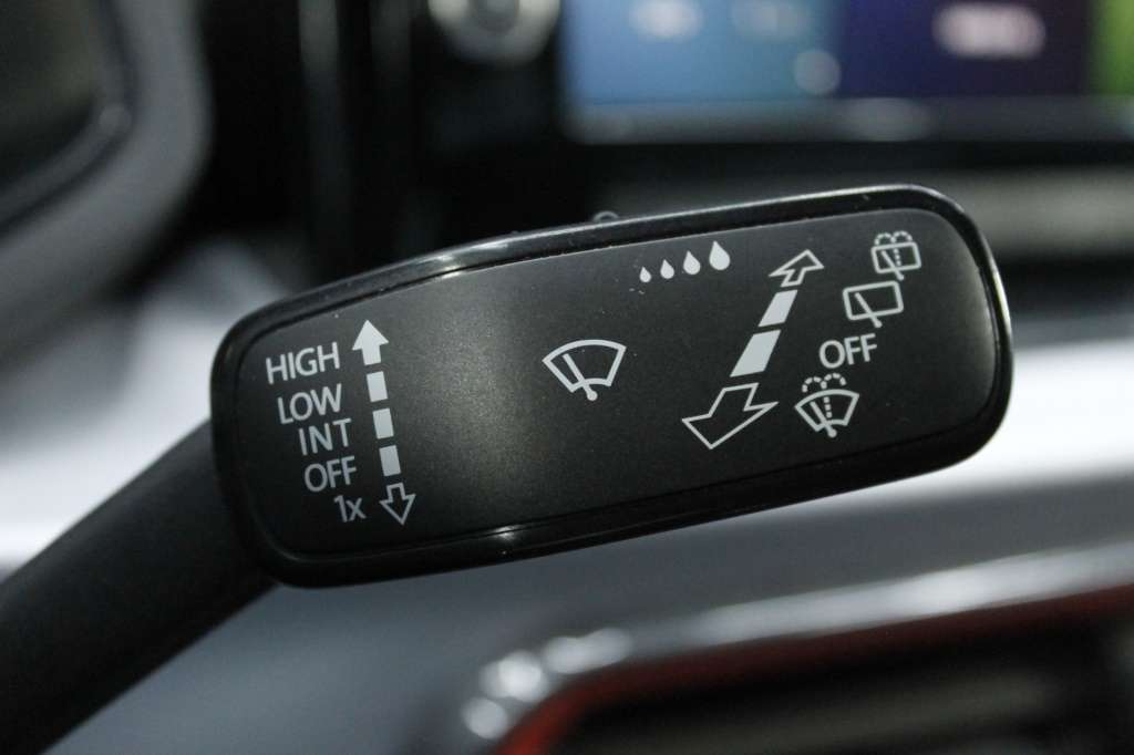 seat-ibiza-2024-gasolina-999cc