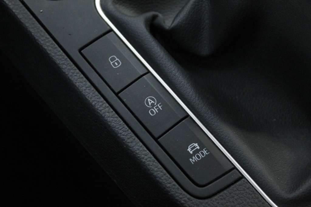 seat-ibiza-2024-gasolina-999cc