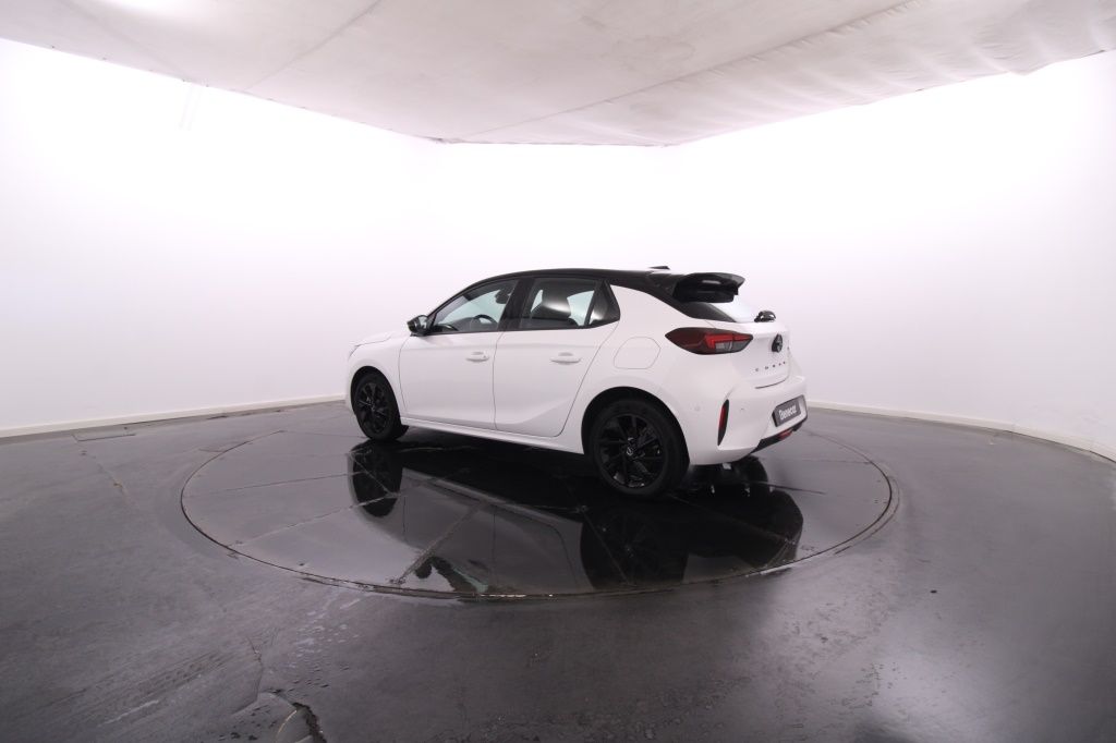 opel-corsa-2025-hibrido-1199cc