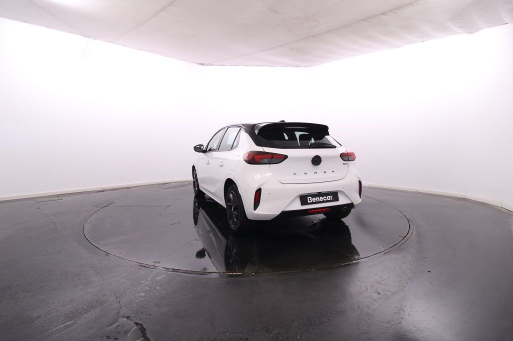 opel-corsa-2025-hibrido-1199cc