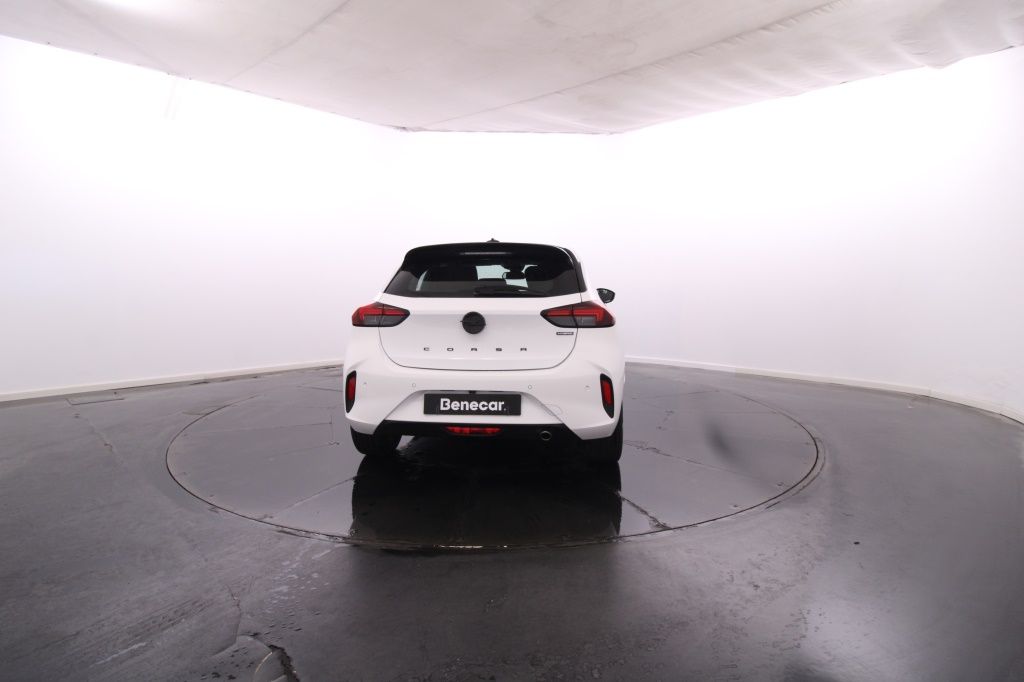 opel-corsa-2025-hibrido-1199cc