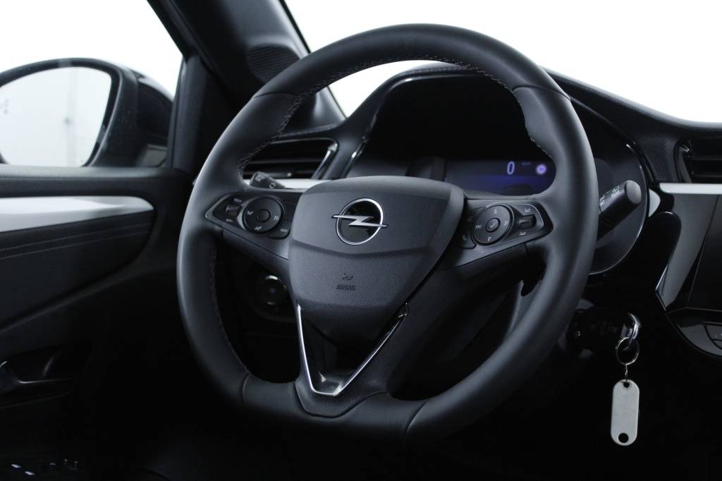 opel-corsa-2025-hibrido-1199cc