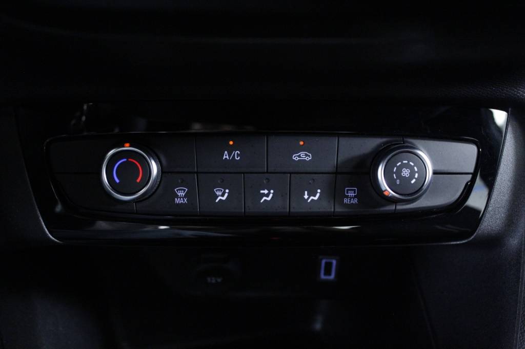 opel-corsa-2025-hibrido-1199cc