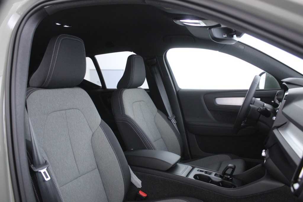 volvo-xc40-2025-hibrido-1969cc