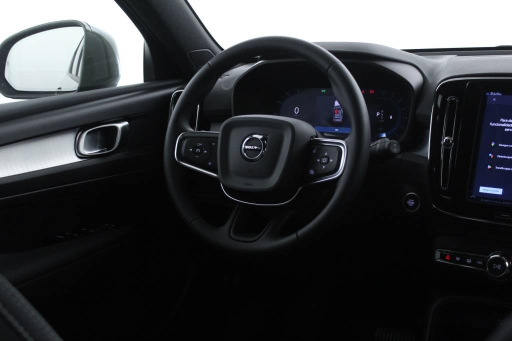 volvo-xc40-2025-hibrido-1969cc