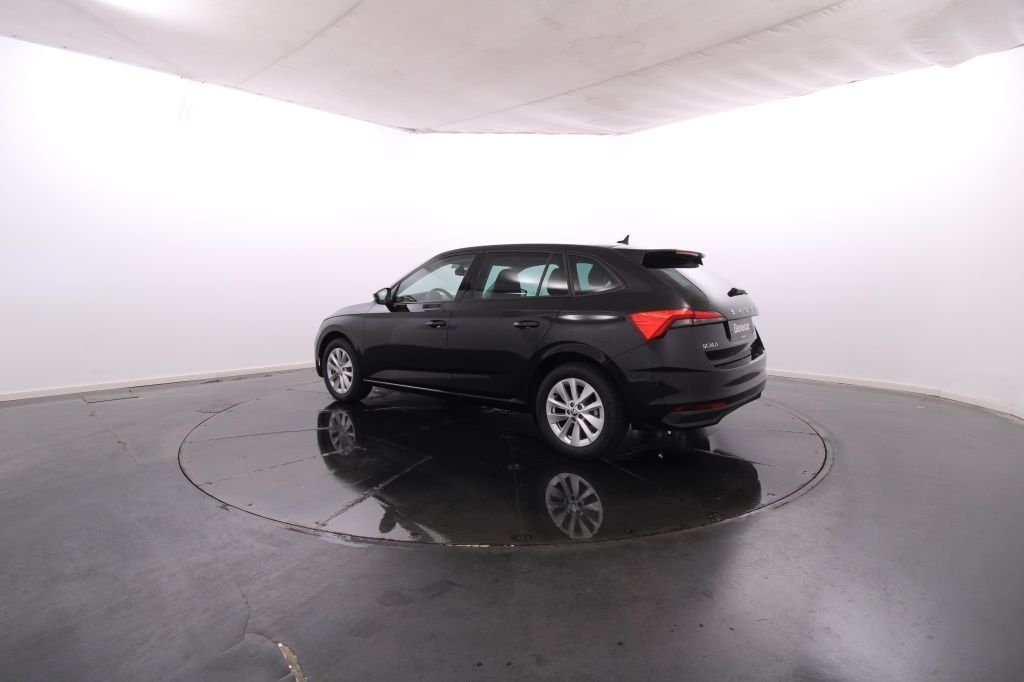 skoda-scala-2024-gasolina-999cc
