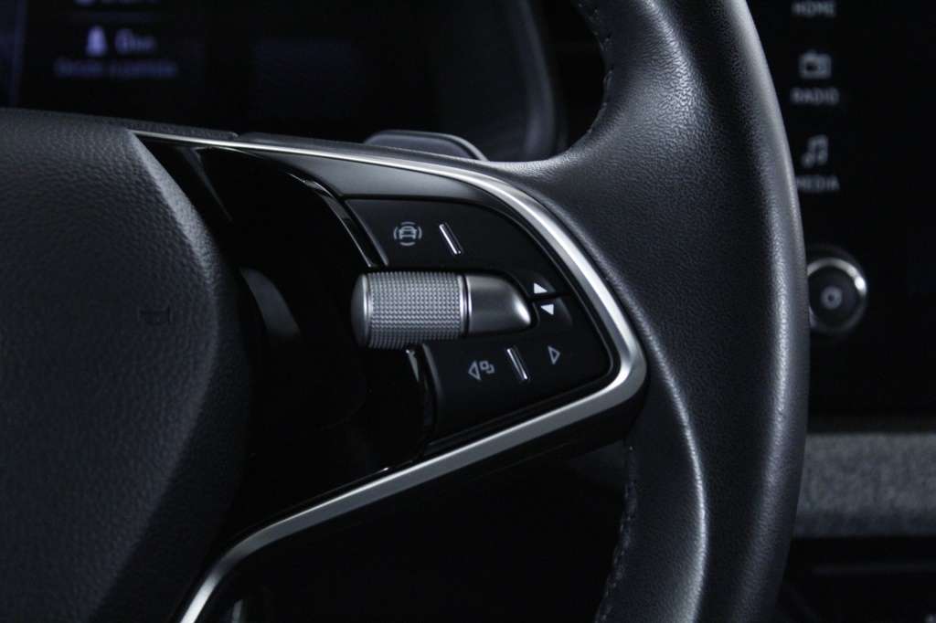 skoda-scala-2024-gasolina-999cc