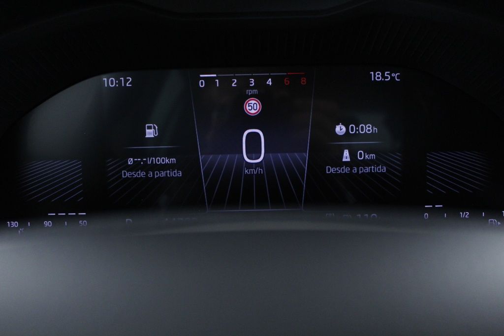 skoda-scala-2024-gasolina-999cc