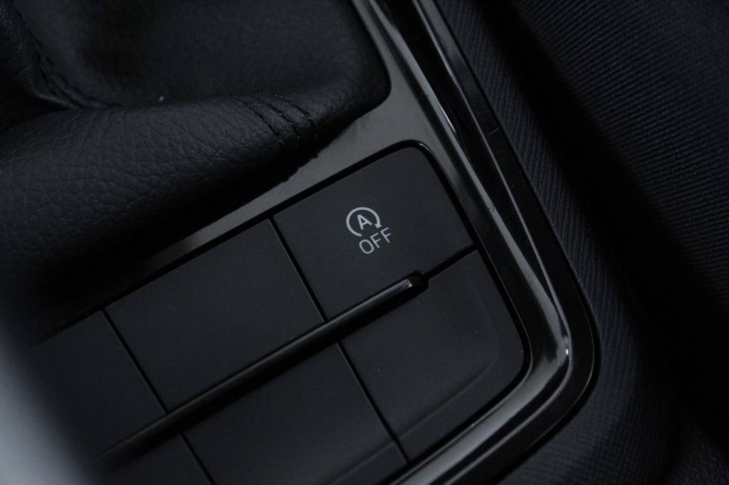skoda-scala-2024-gasolina-999cc