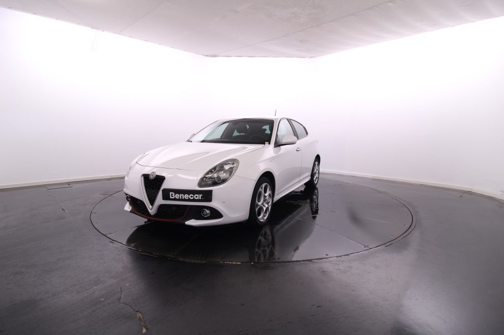 alfa-romeo-giulietta-2019-diesel-1598cc