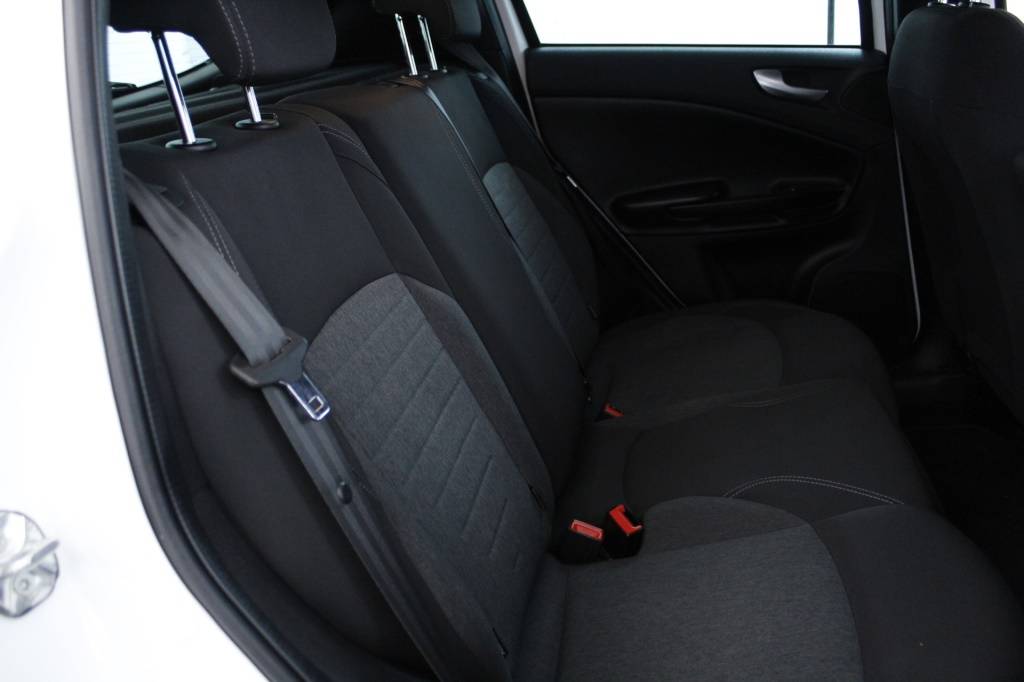 alfa-romeo-giulietta-2019-diesel-1598cc
