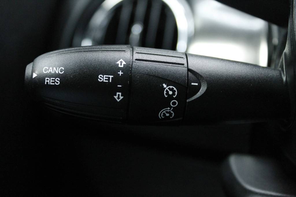 fiat-500-2023-hibrido-999cc