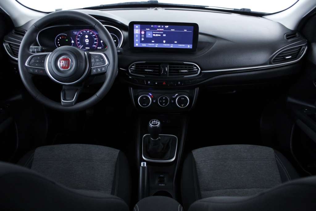 fiat-tipo-station-wagon-2023-gasolina-999cc