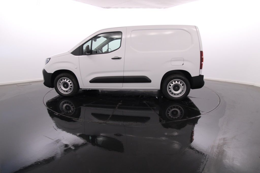 opel-combo-2024-diesel-1499cc