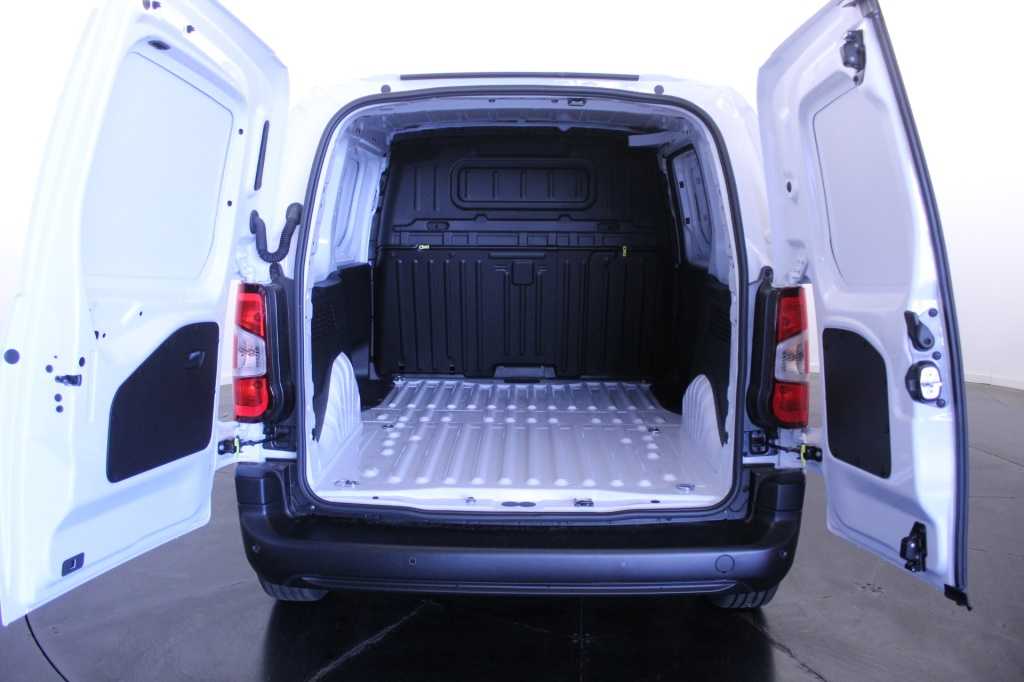 opel-combo-2024-diesel-1499cc