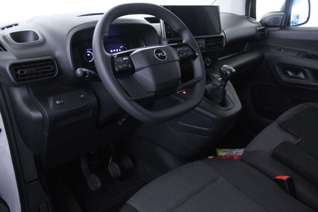 opel-combo-2024-diesel-1499cc