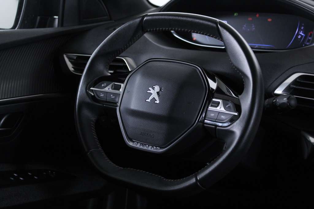 peugeot-3008-2024-gasolina-1199cc