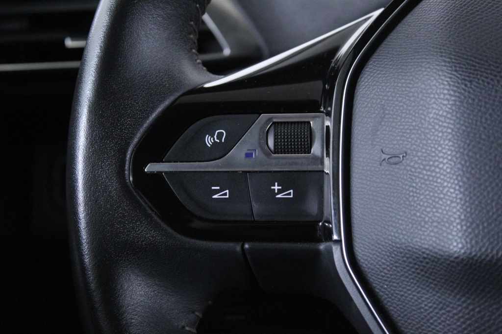 peugeot-3008-2024-gasolina-1199cc