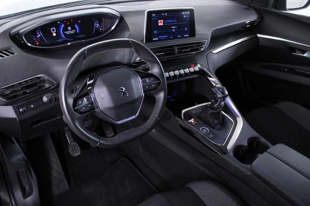 peugeot-3008-2024-gasolina-1199cc