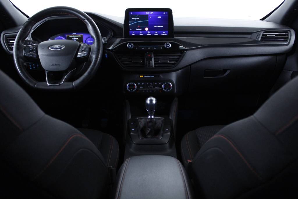 ford-kuga-2022-gasolina-1496cc