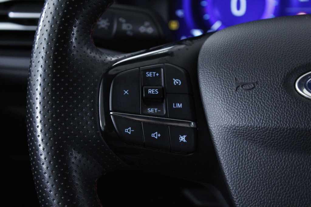 ford-kuga-2022-gasolina-1496cc