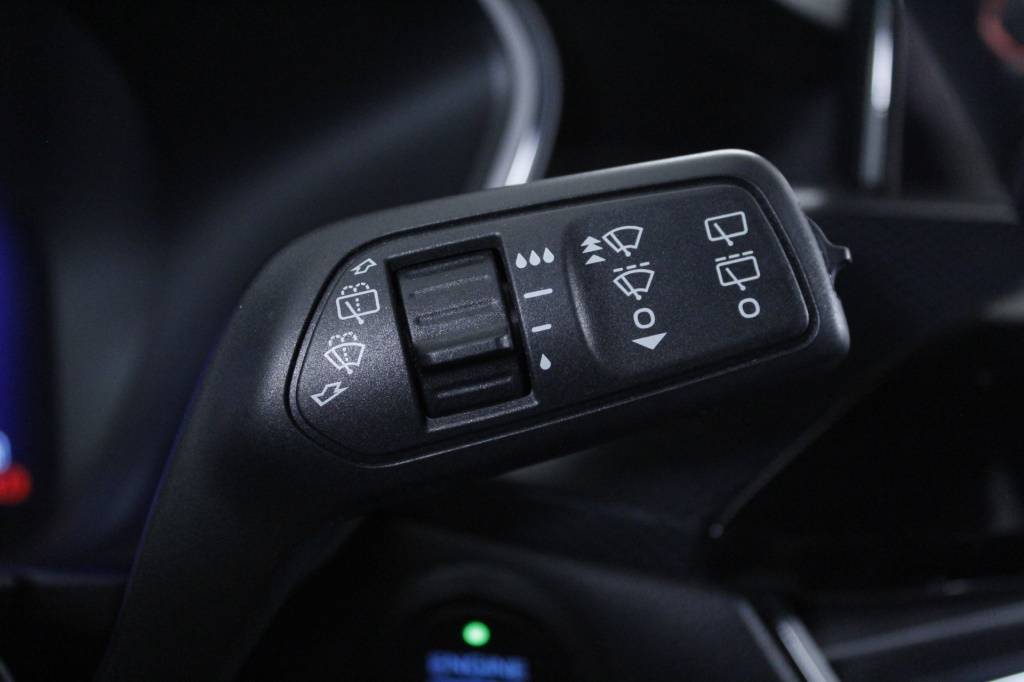 ford-kuga-2022-gasolina-1496cc