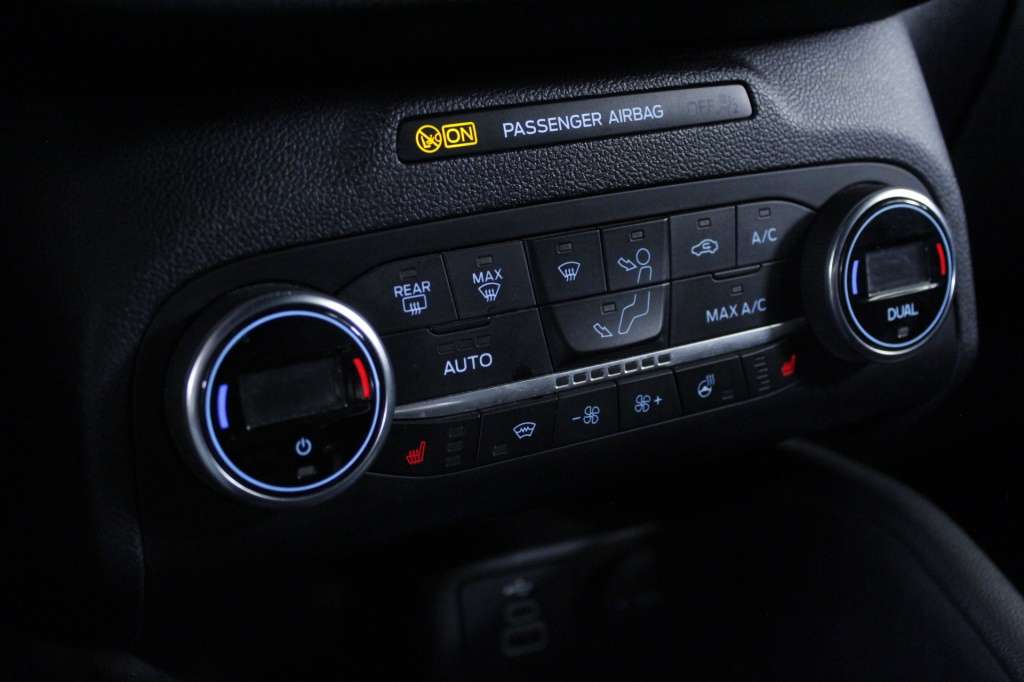 ford-kuga-2022-gasolina-1496cc