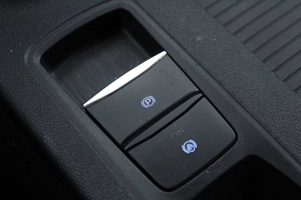 ford-kuga-2022-gasolina-1496cc