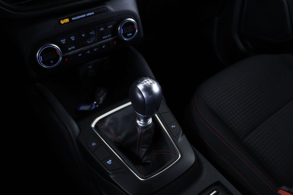 ford-kuga-2022-gasolina-1496cc