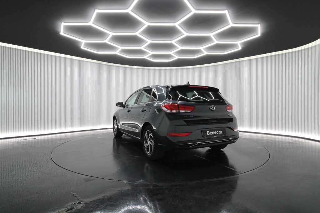 hyundai-i30-2024-gasolina-998cc
