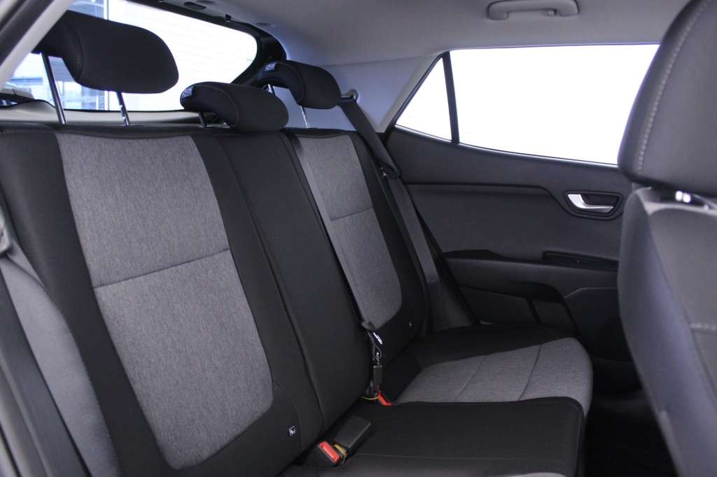 kia-stonic-2024-gasolina-1197cc