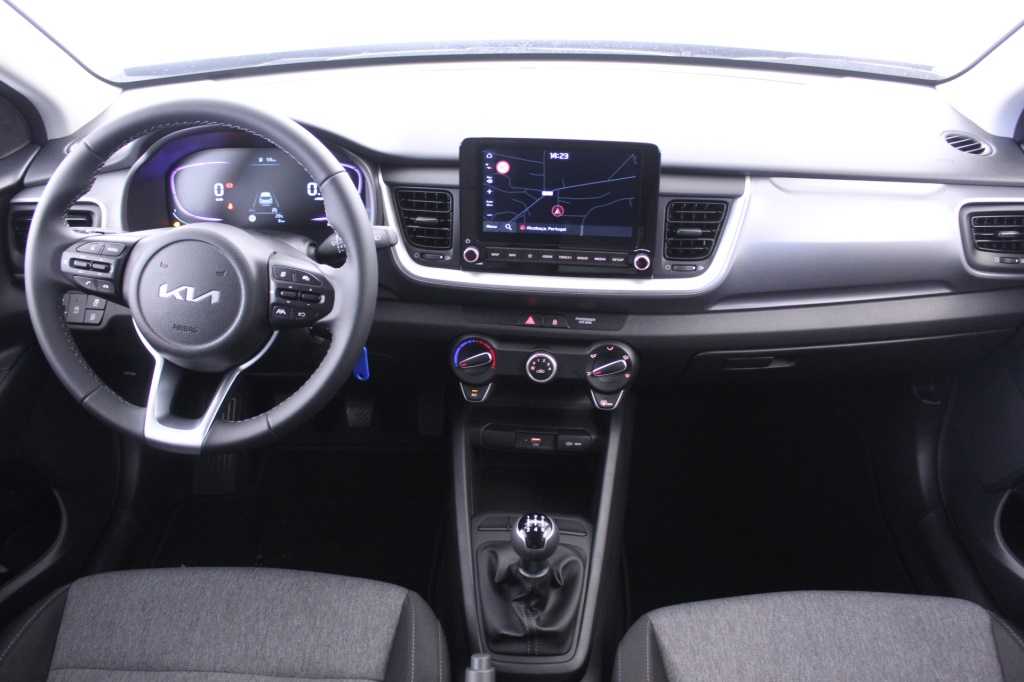 kia-stonic-2024-gasolina-1197cc