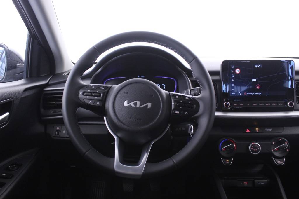 kia-stonic-2024-gasolina-1197cc