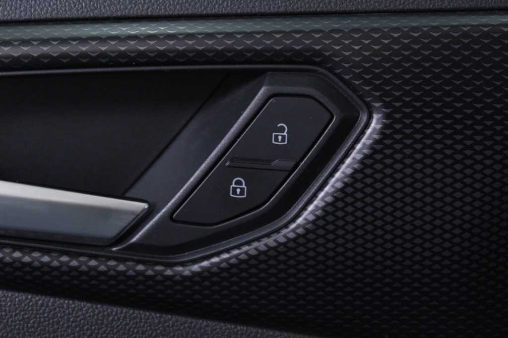 volkswagen-t-cross-2023-gasolina-999cc
